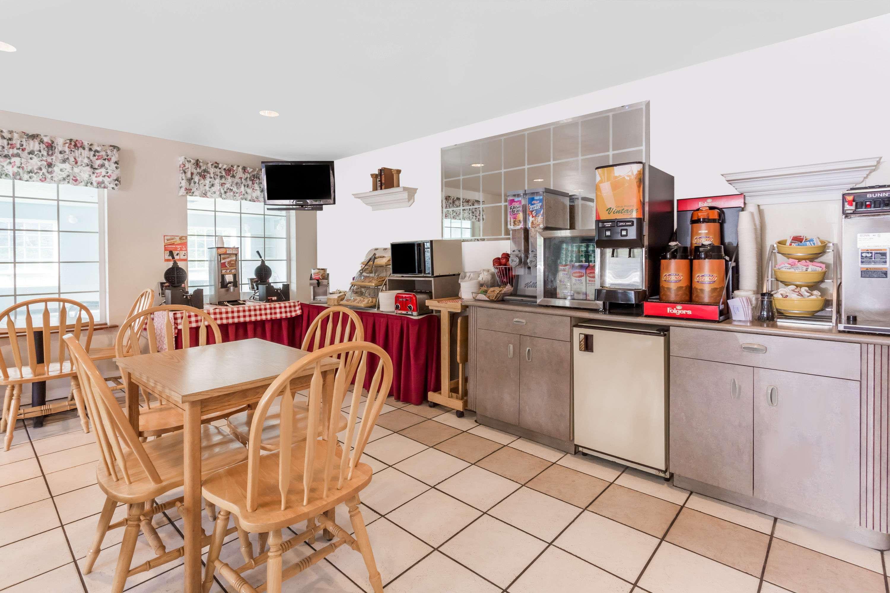 Days Inn By Wyndham Ocean Shores Εξωτερικό φωτογραφία
