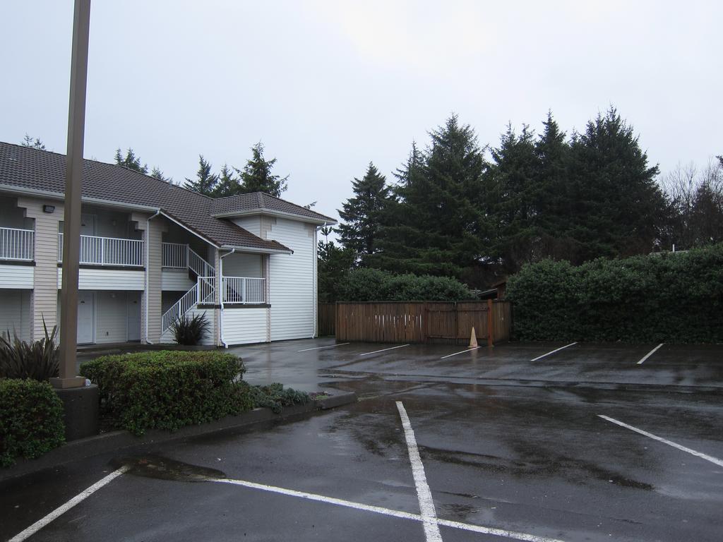 Days Inn By Wyndham Ocean Shores Εξωτερικό φωτογραφία