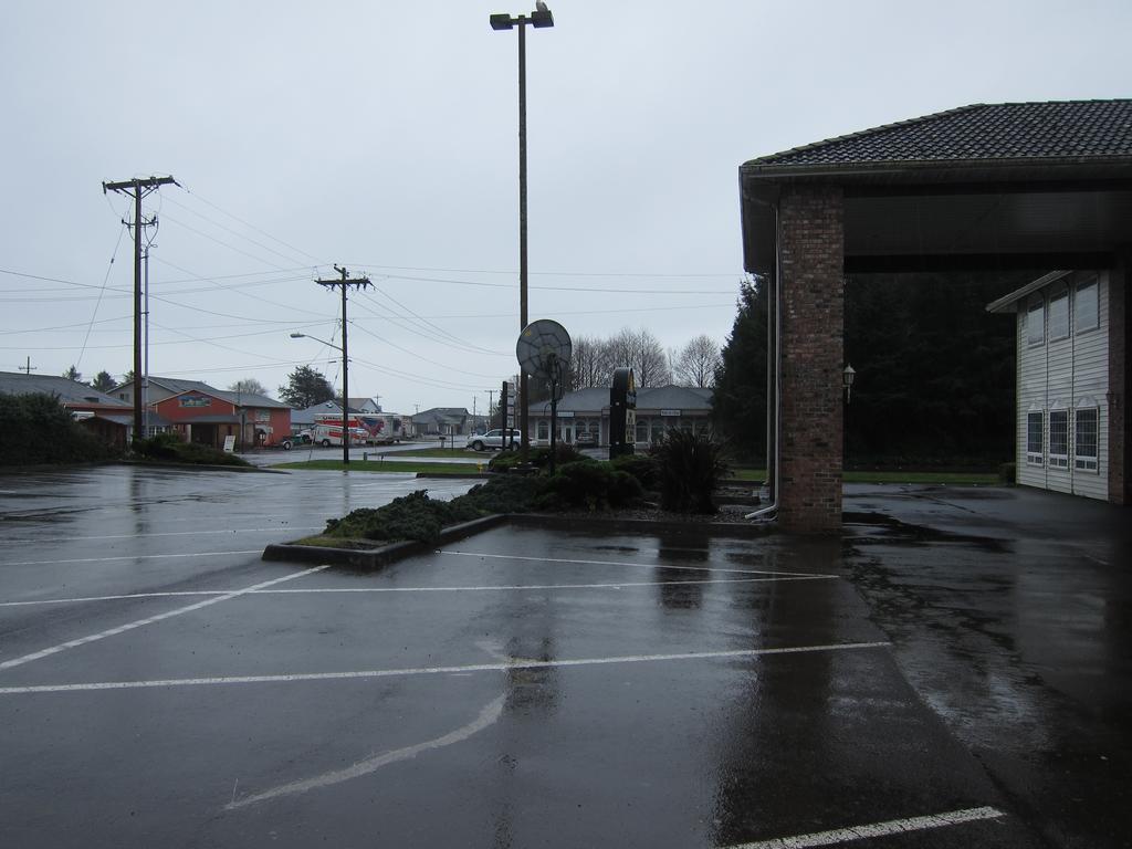 Days Inn By Wyndham Ocean Shores Εξωτερικό φωτογραφία