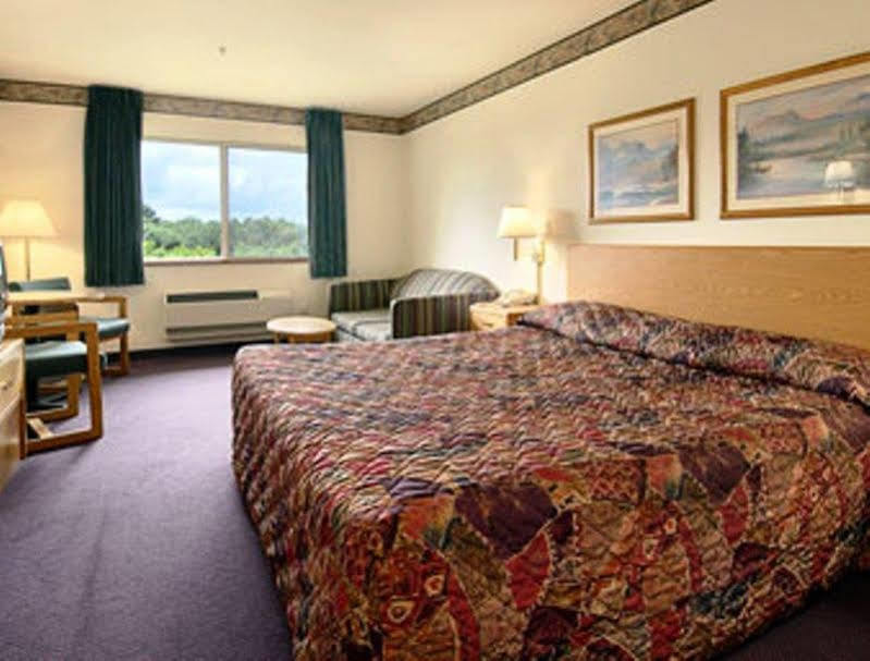 Days Inn By Wyndham Ocean Shores Εξωτερικό φωτογραφία